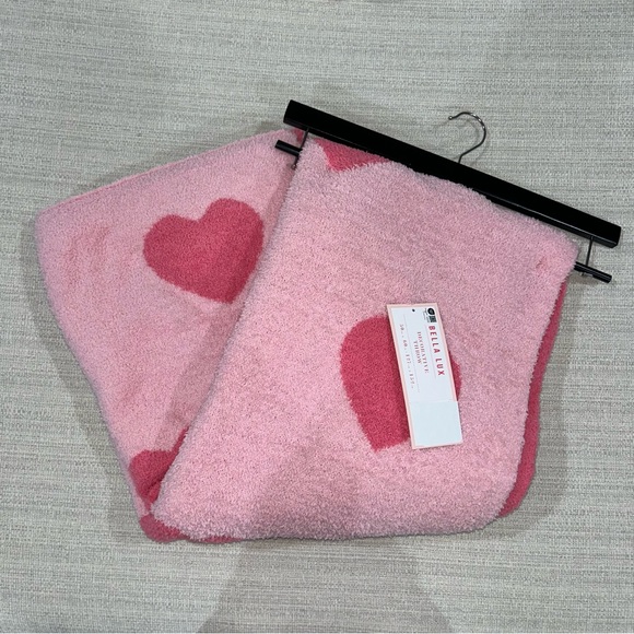 Valentines Pink Hearts Bella Lux Reversible Decorative Throw Blanket - Picture 2 of 7